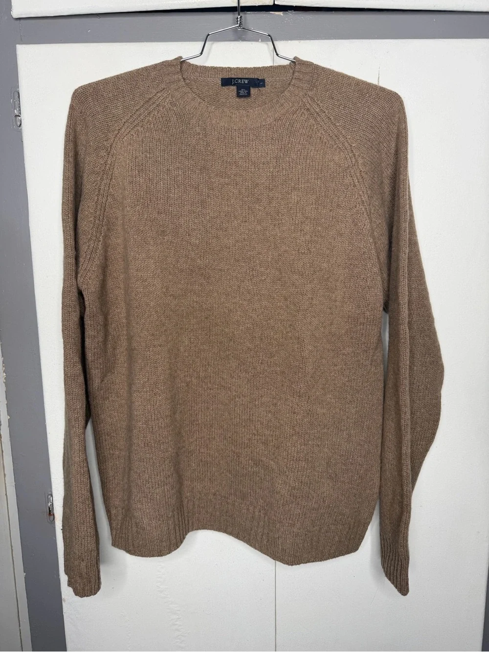 J. Crew Men Crewneck Lambs Wool Sweater Size Large Brown Minimalist Quiet Luxury
